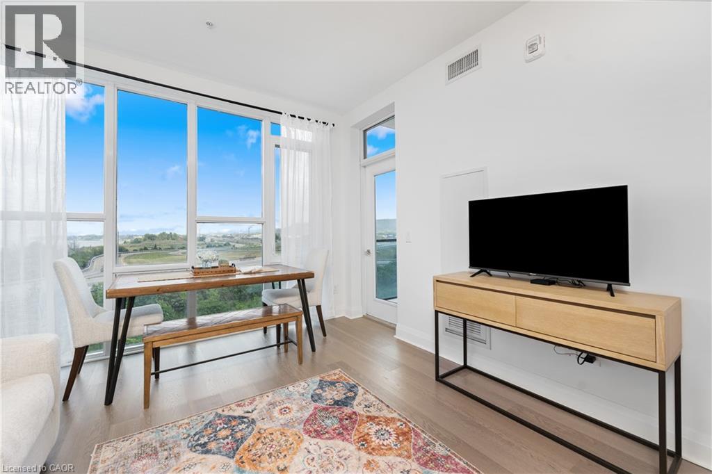 16 CONCORD Place Unit# 519