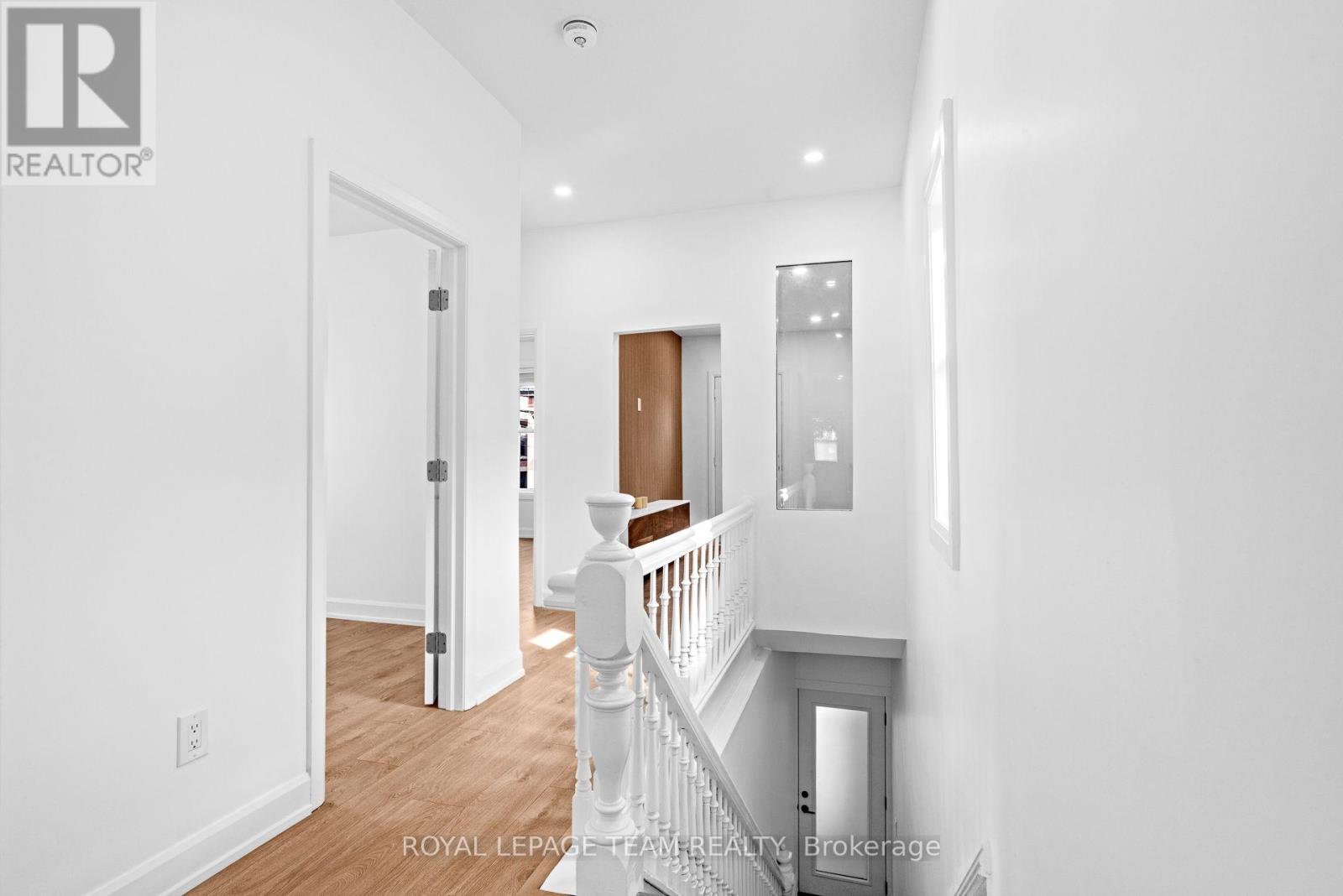 2 - 52 LEES AVENUE