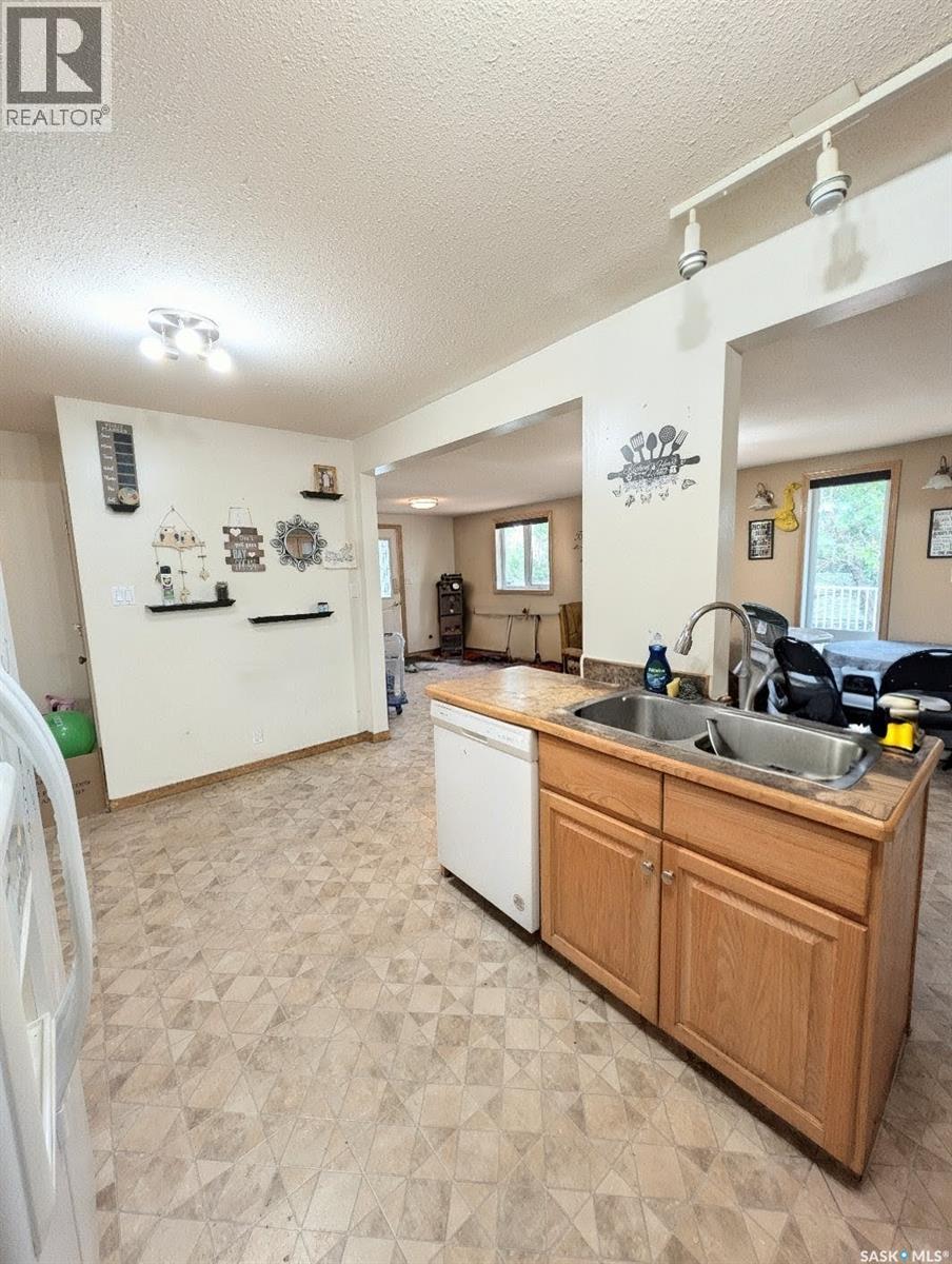 350 Begg STREET W