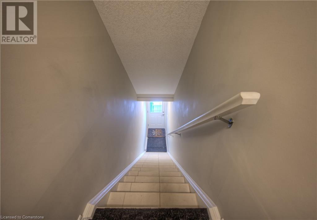 107 WESTRA Drive Unit# 18