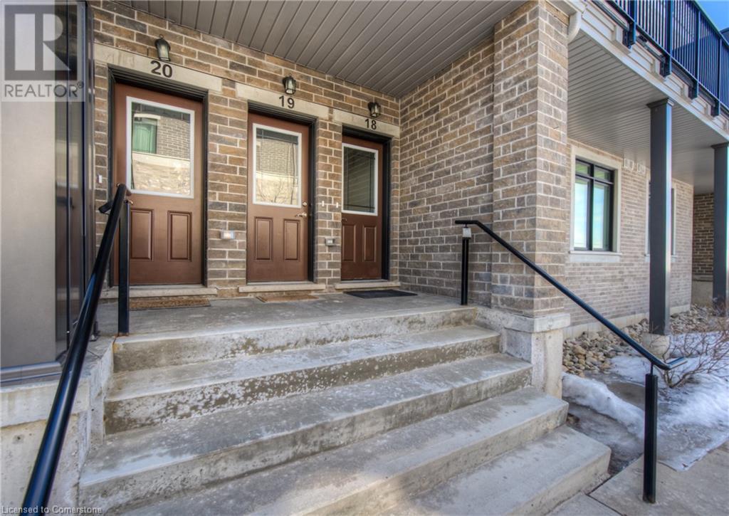 107 WESTRA Drive Unit# 18