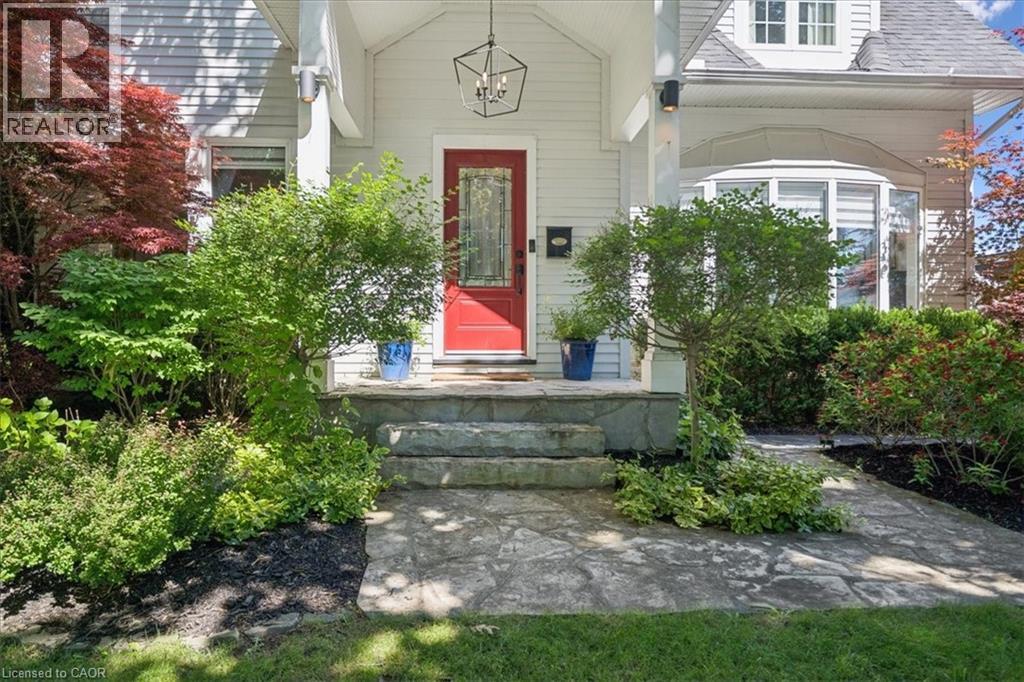 489 REBECCA Street