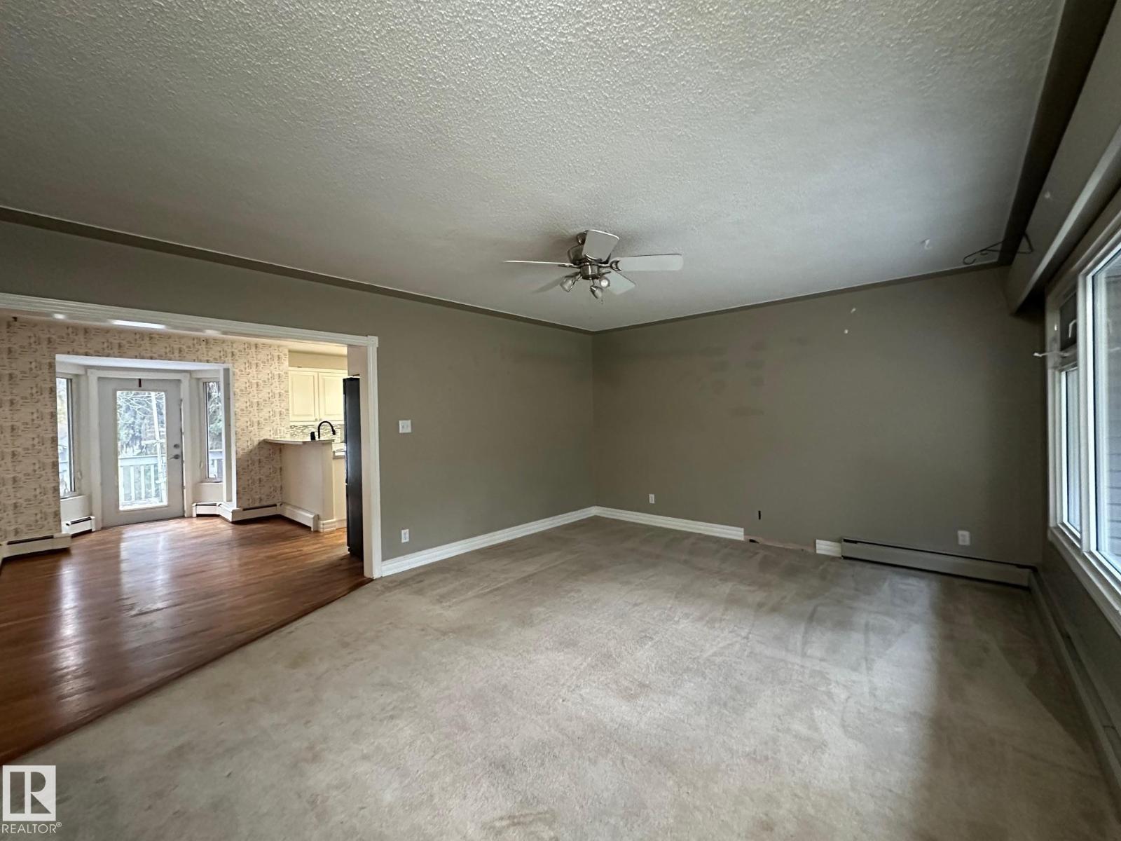 #145 52349 RANGE ROAD 233