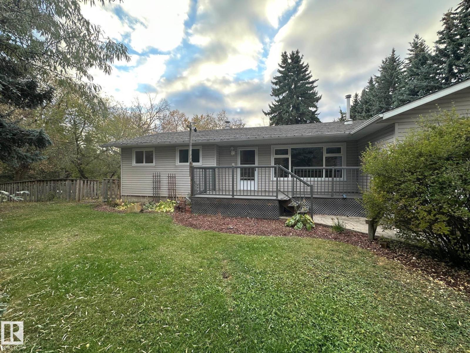 #145 52349 RANGE ROAD 233