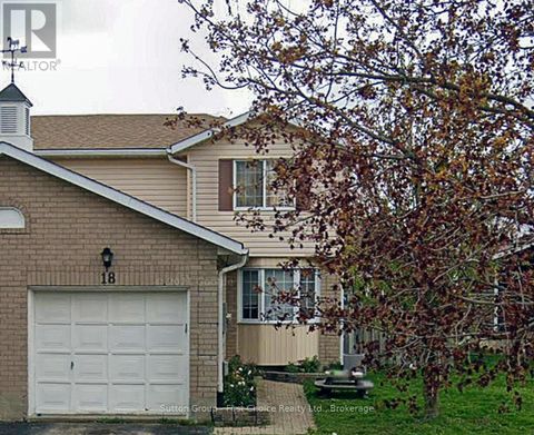 18 MODERWELL STREET Stratford ON N5A7T9