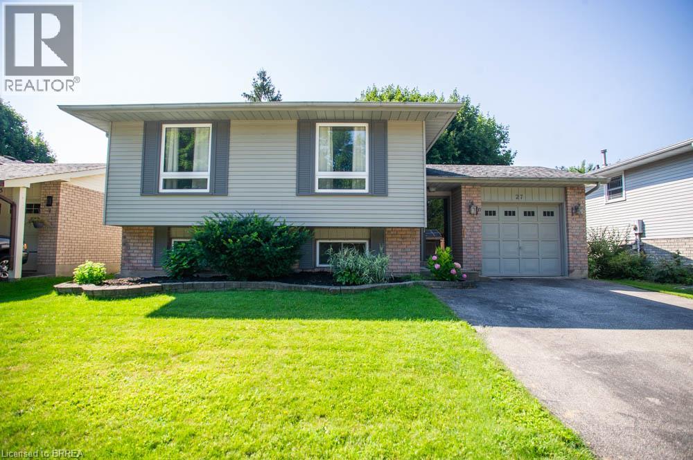 27 MYRTLEVILLE Drive