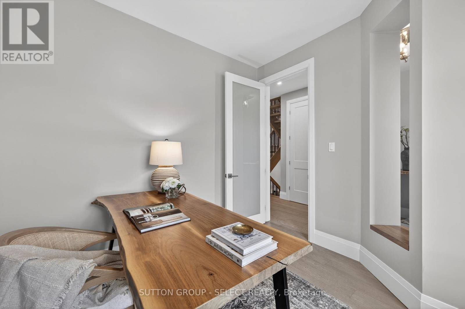 761 HICKORYSTICK KEY
