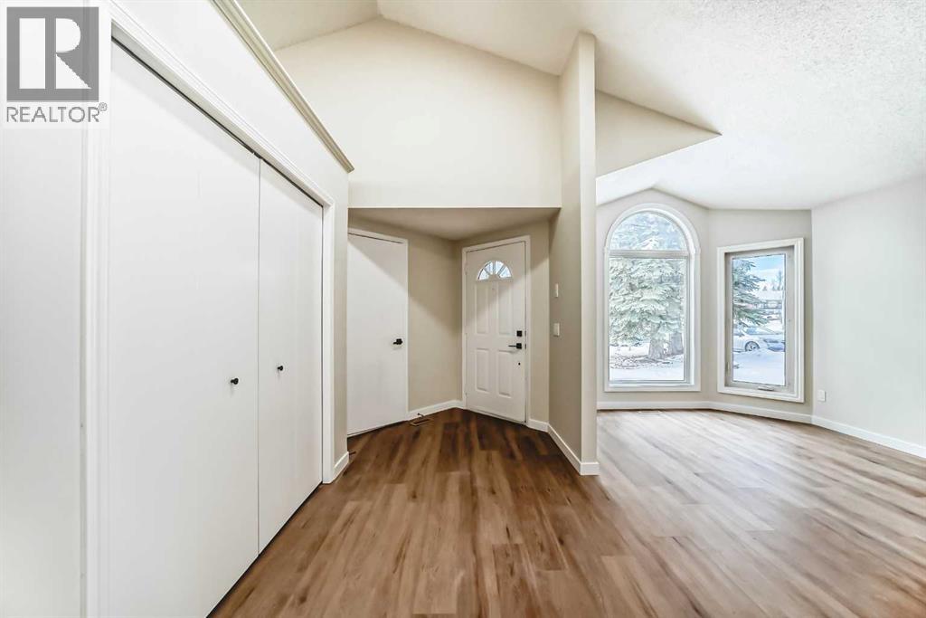 624 Shawinigan Drive SW