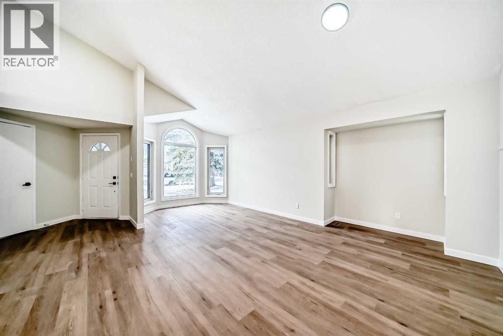 624 Shawinigan Drive SW