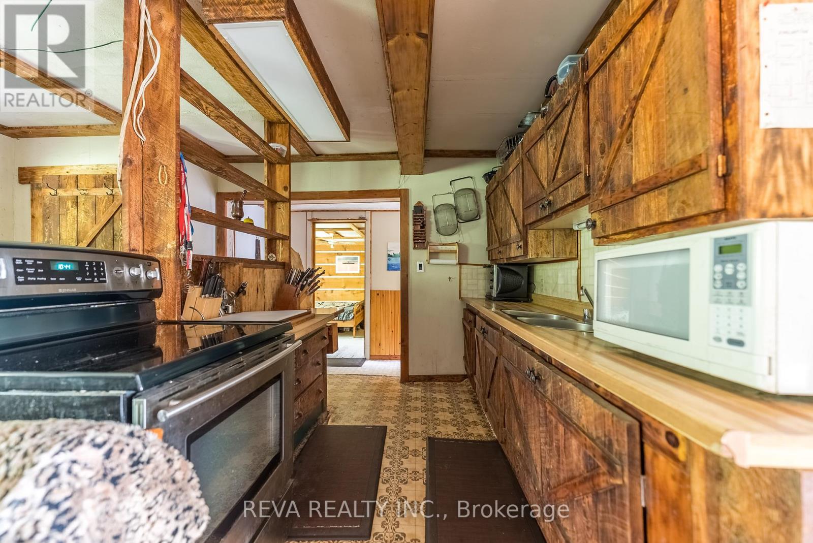 1535 NORTH BAPTISTE LAKE ROAD