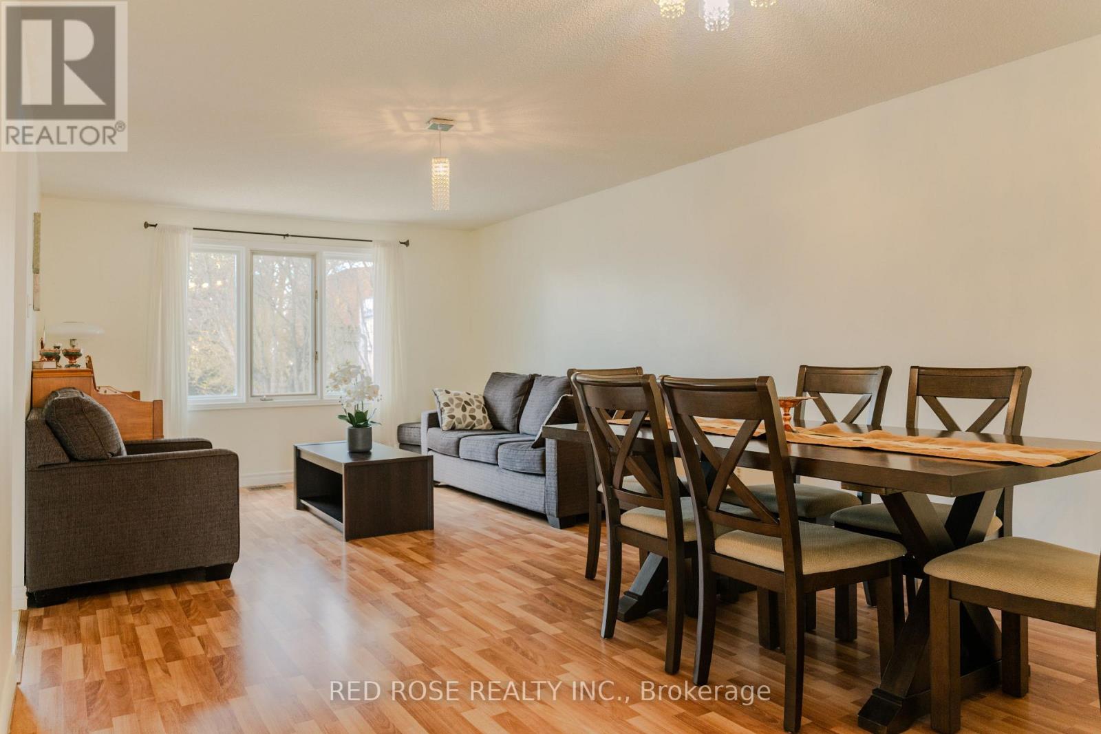 150 SUNRISE PLACE