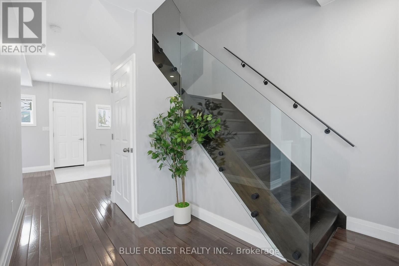 178 THOMPSON ROAD