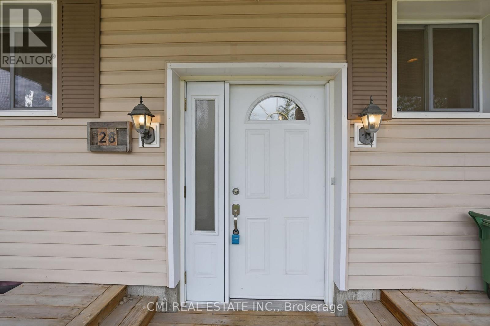 28 RIVER DRIVE