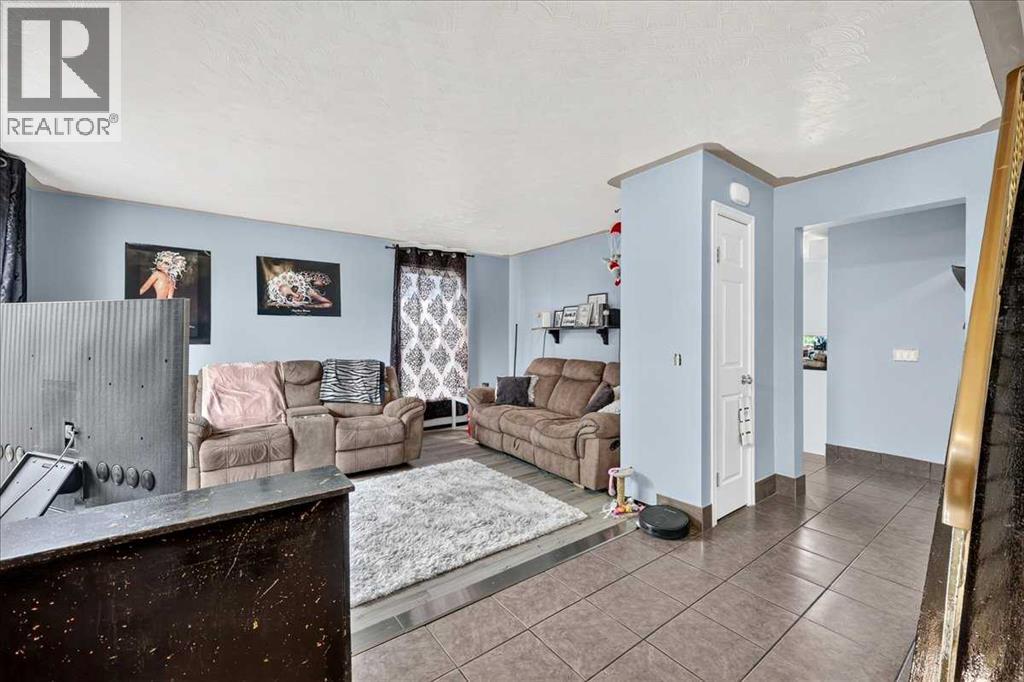 219 Penworth Drive SE