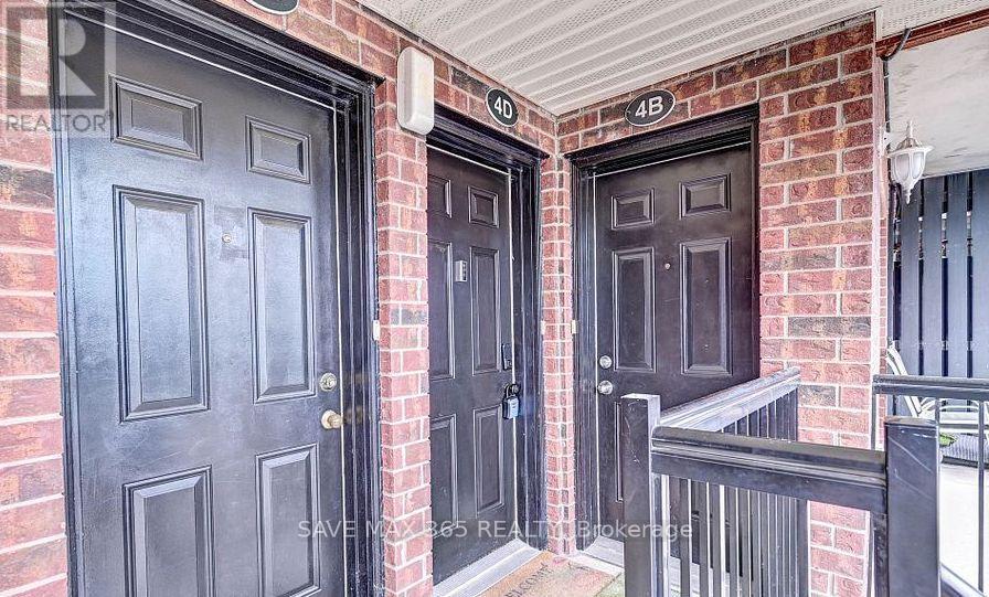 4D - 45 CEDARHILL CRESCENT