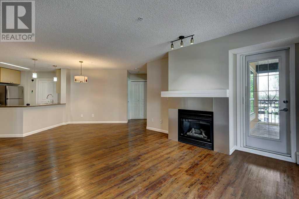 233, 30 Richard Court SW