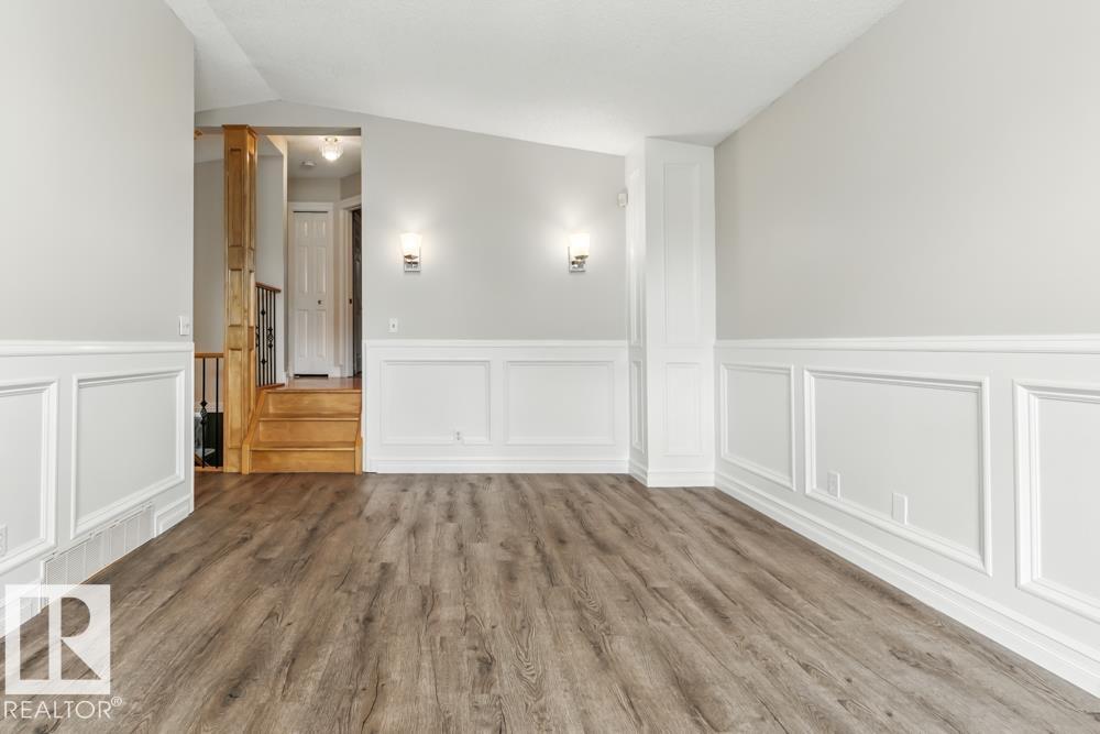 19020 86 AV NW NW