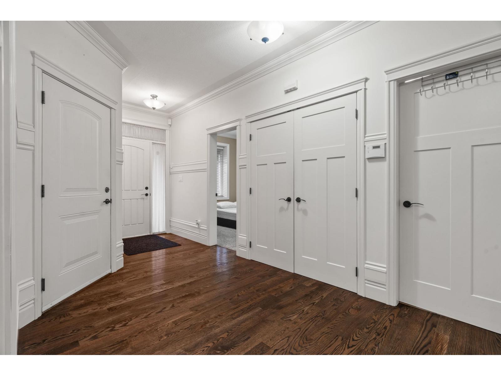 8512 BRADSHAW PLACE|Eastern Hillsides