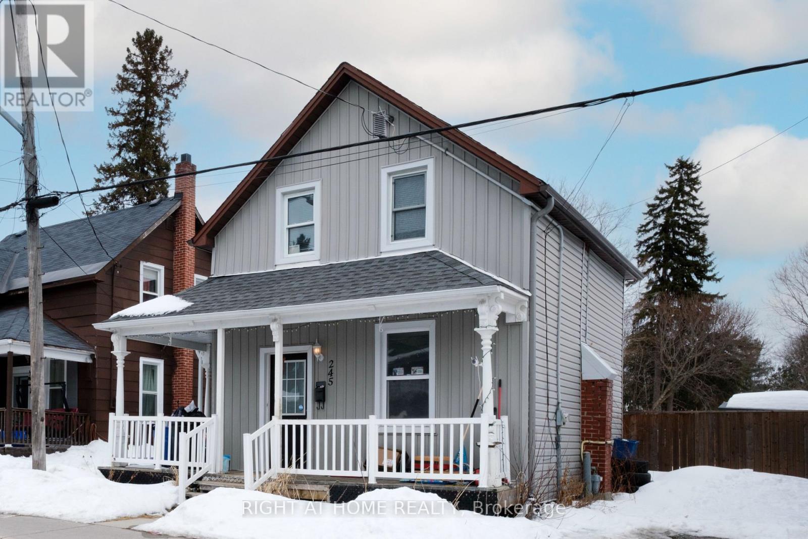 245 HARRIET STREET