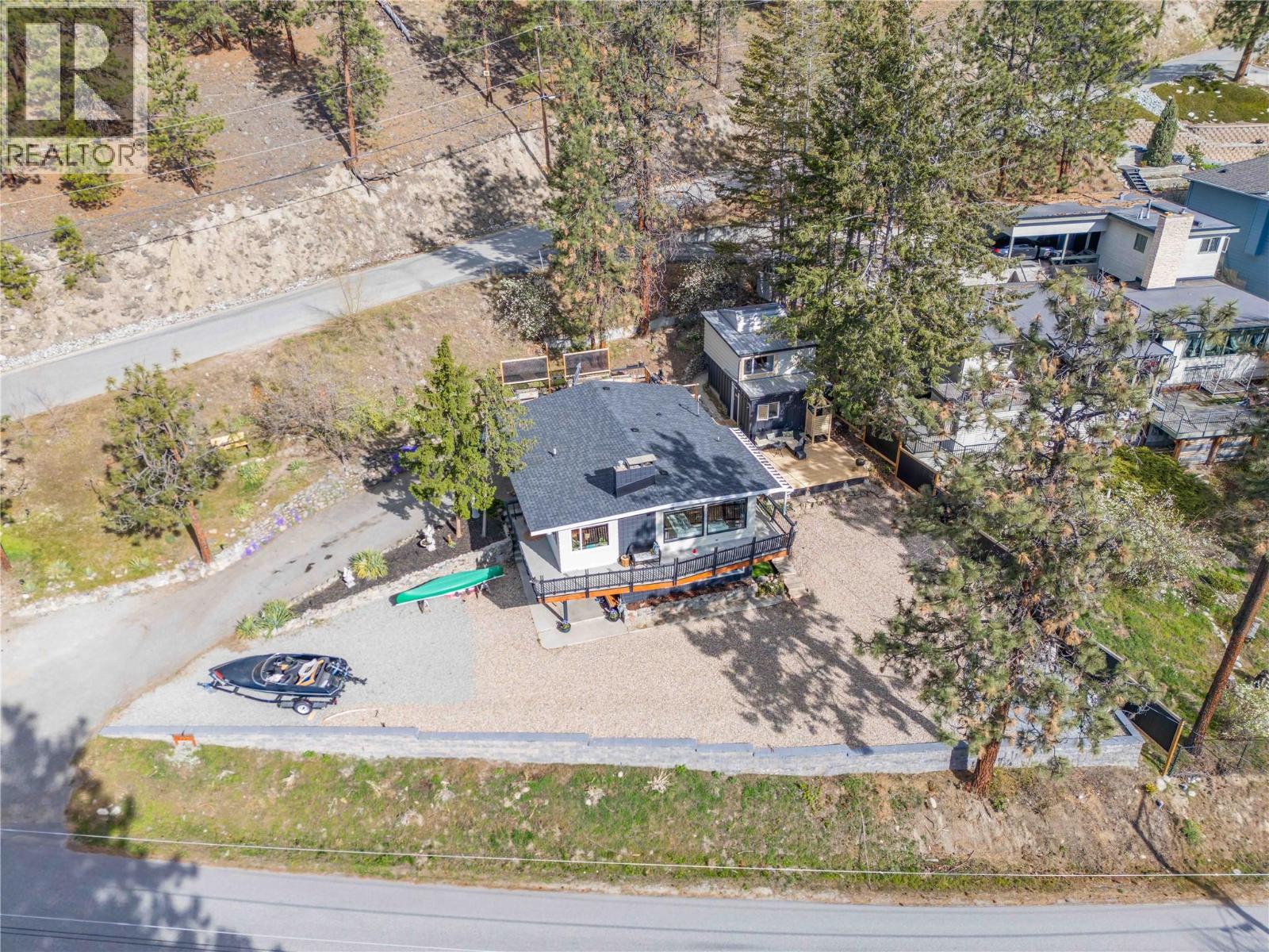 3991 Desert Pines Avenue