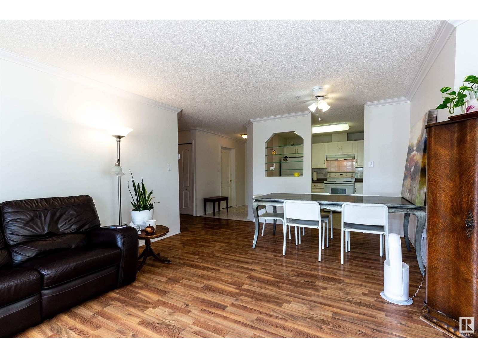 #106 13450 114 AV NW