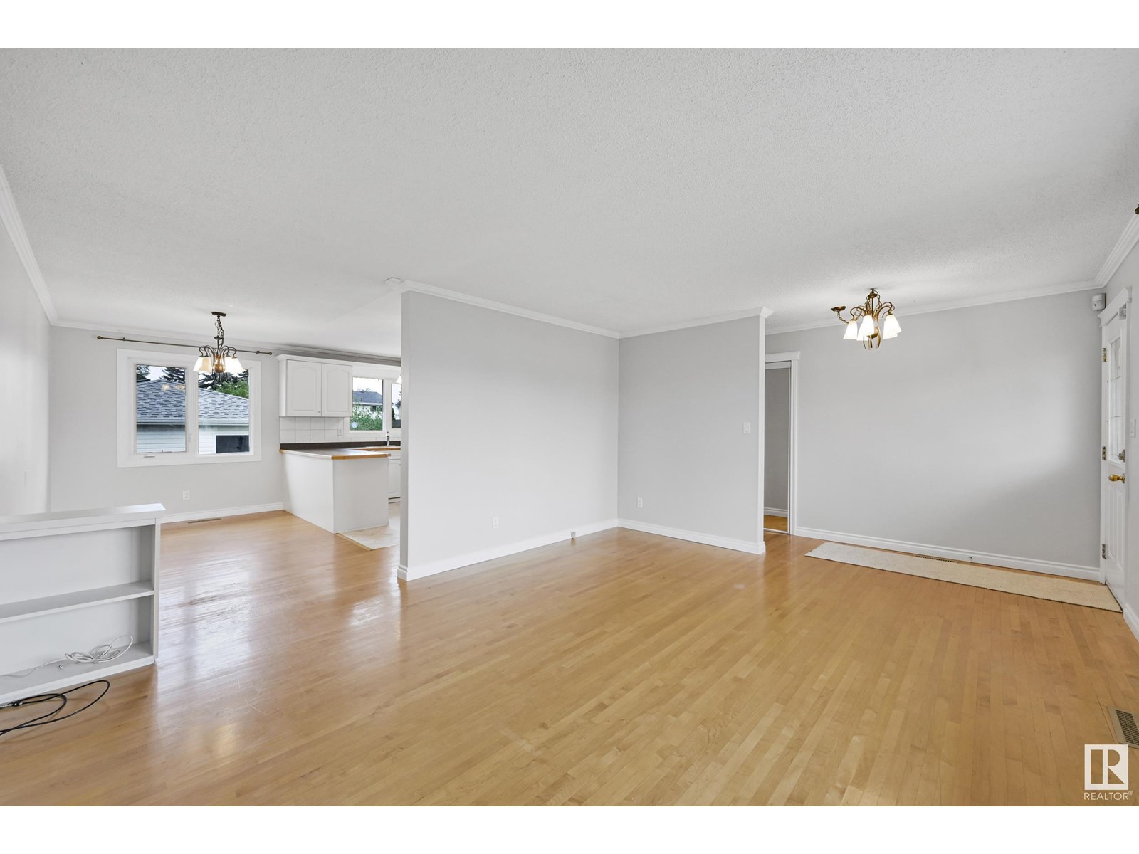 6803 149A AV NW