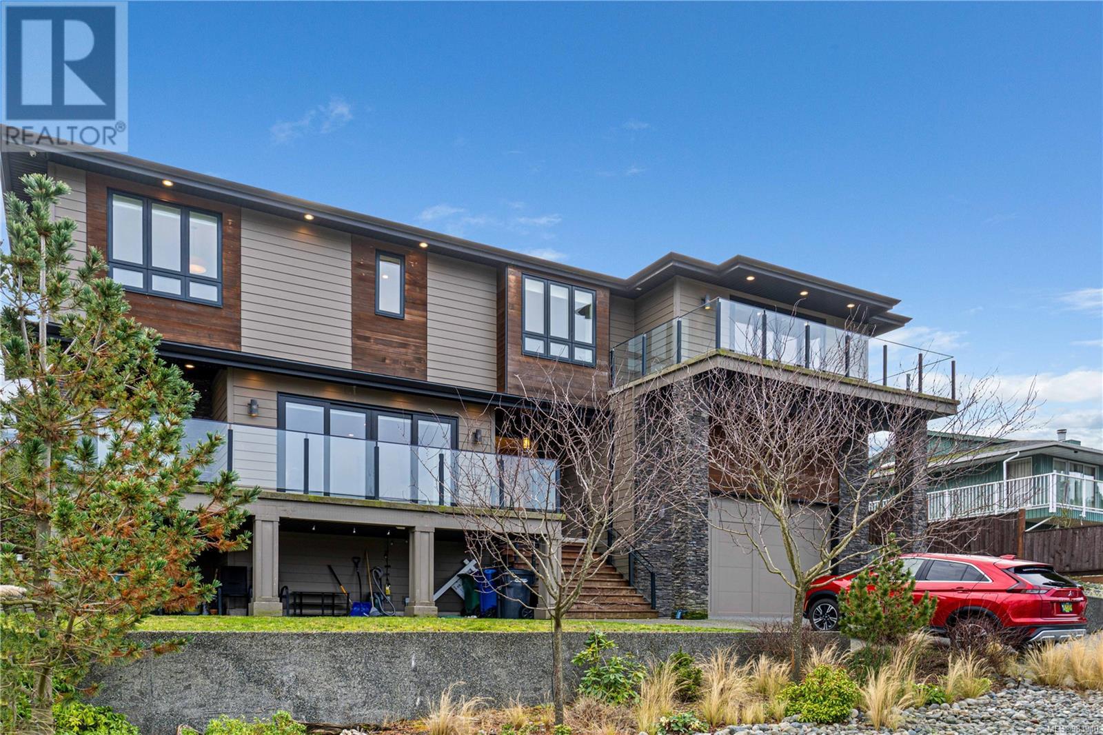 6259 Icarus Dr