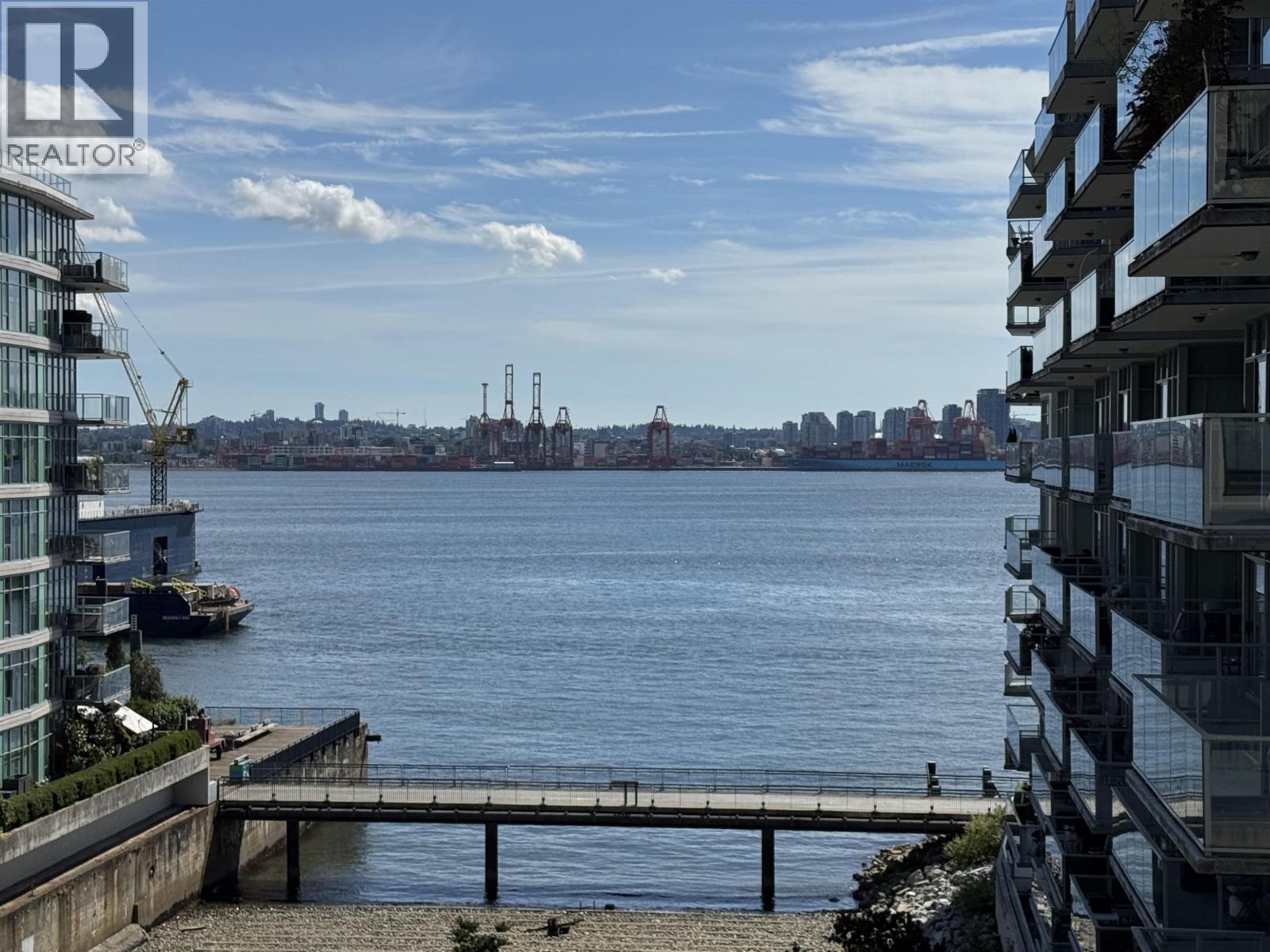 Photo 1 of 16 — 604 162 VICTORY SHIP WAY Unit 604, North Vancouver, BC V7L0B4