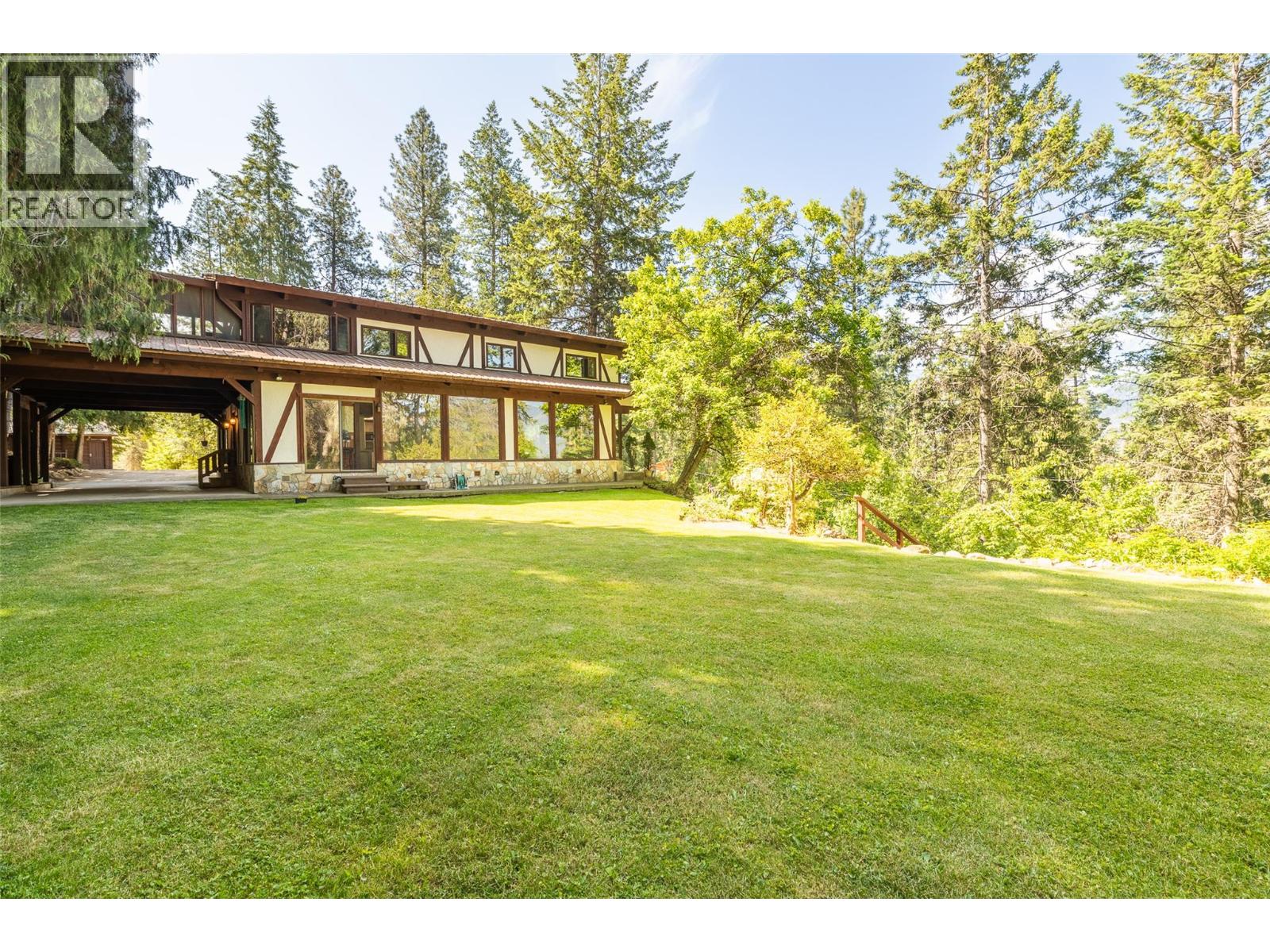 10208 TWIN BAYS Road