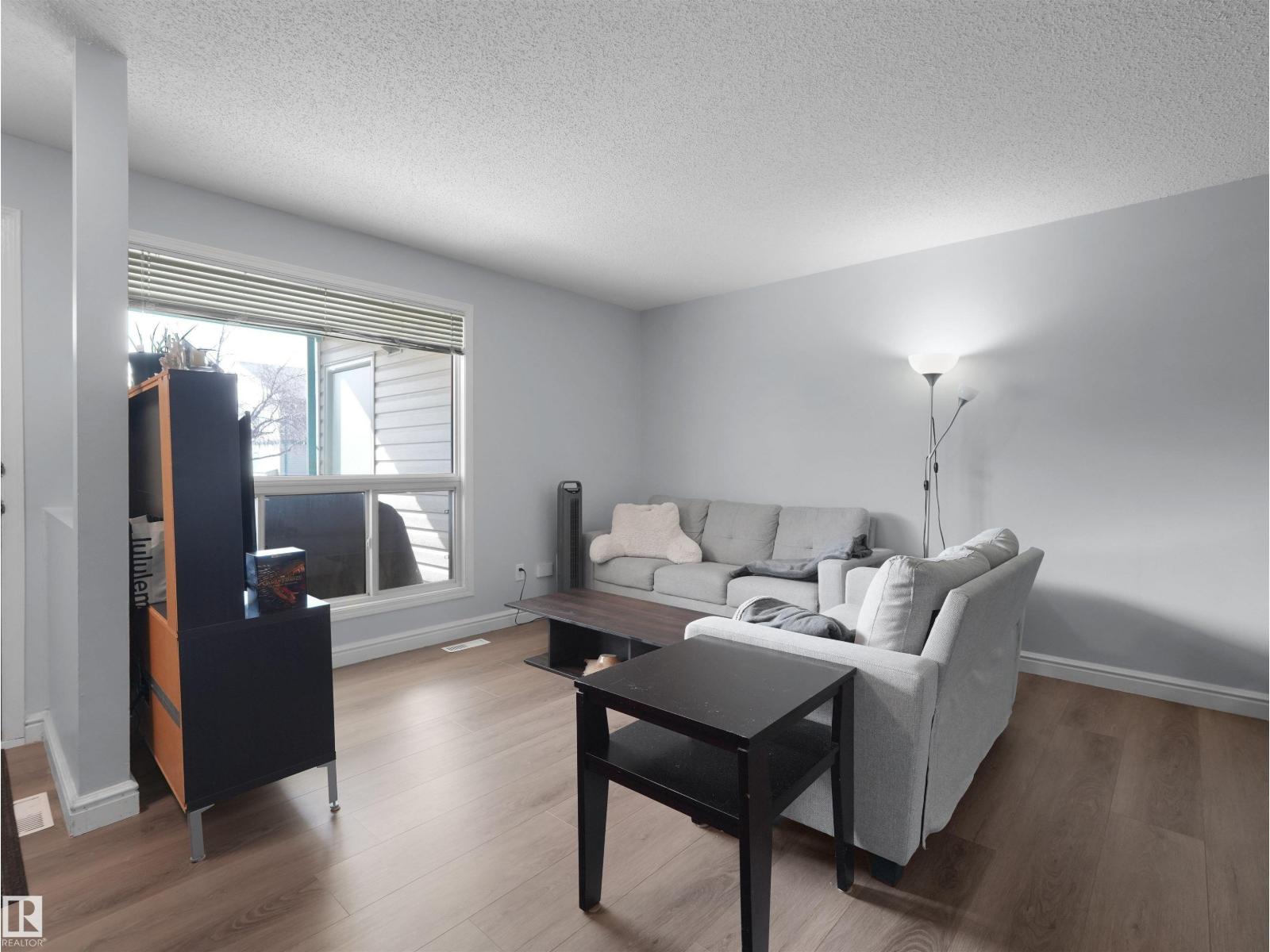 #137 2703 79 ST NW