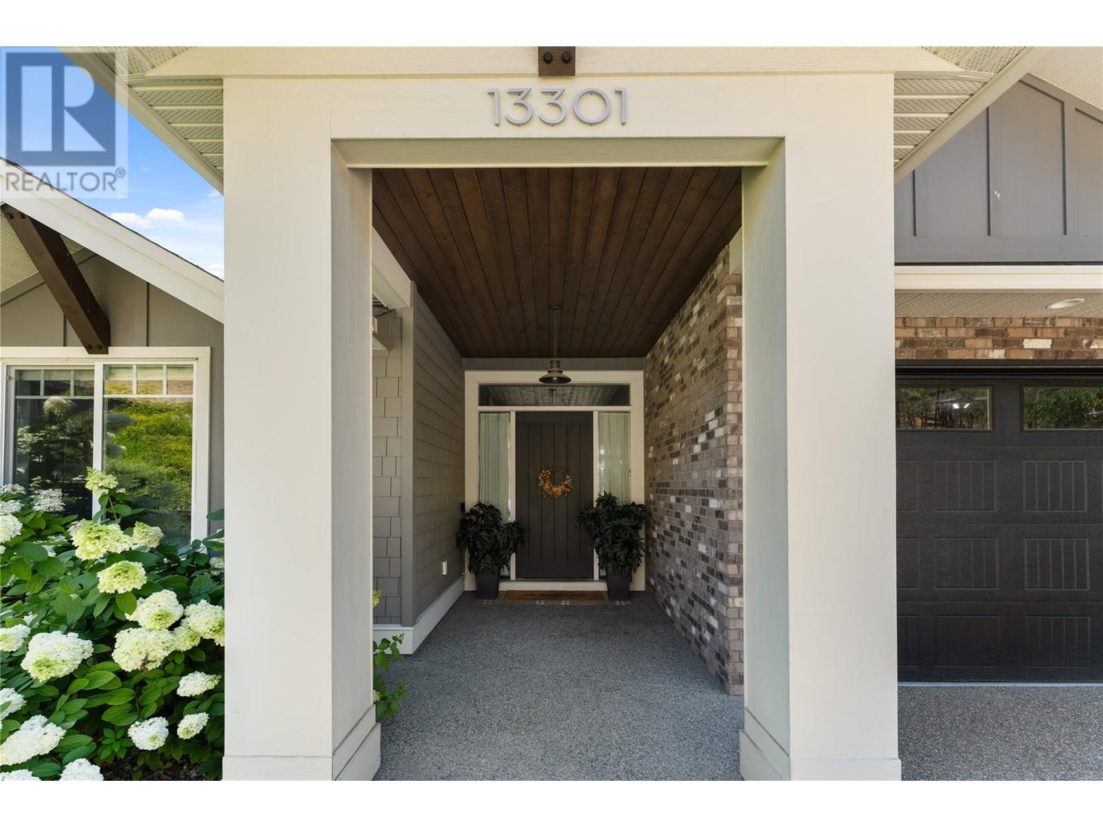 13301 Apex Lane