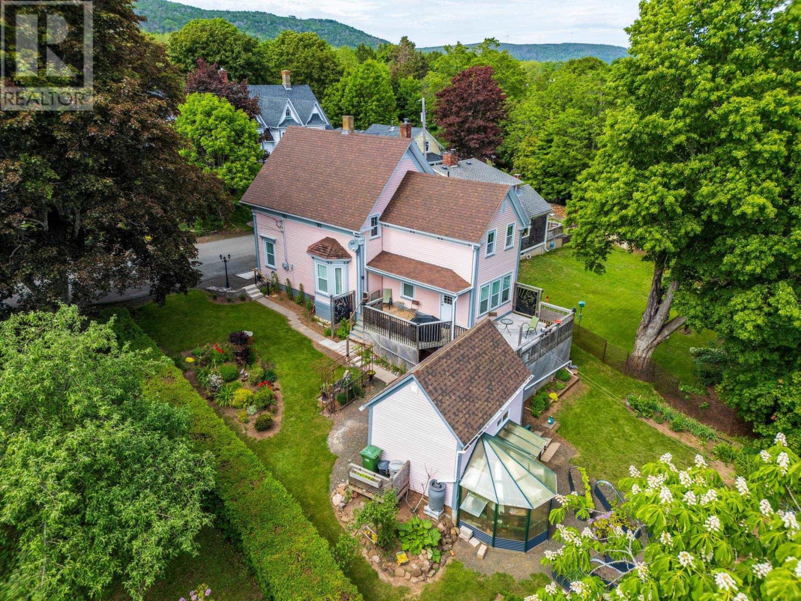 Photo 1 of 50 — 26 Garden Street, Granville Ferry, NS B0S1A0