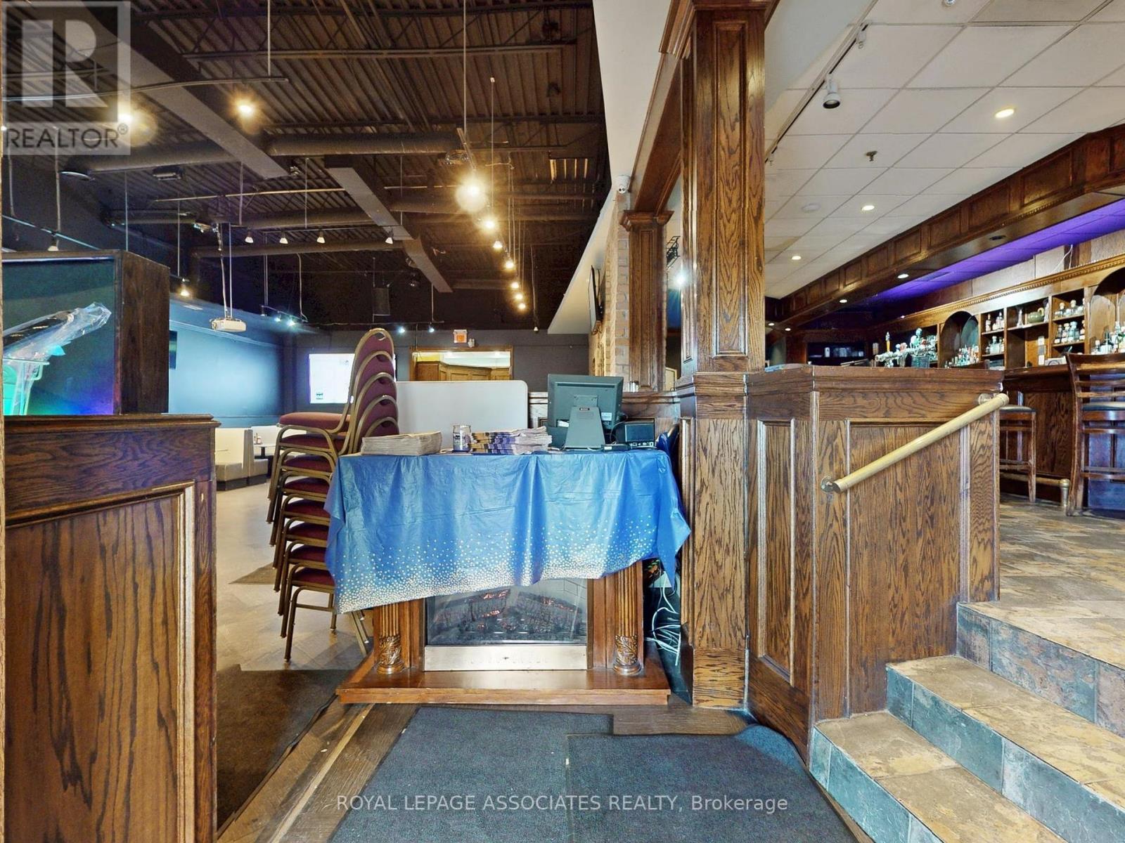 13,14,15 - 2 STEINWAY BOULEVARD