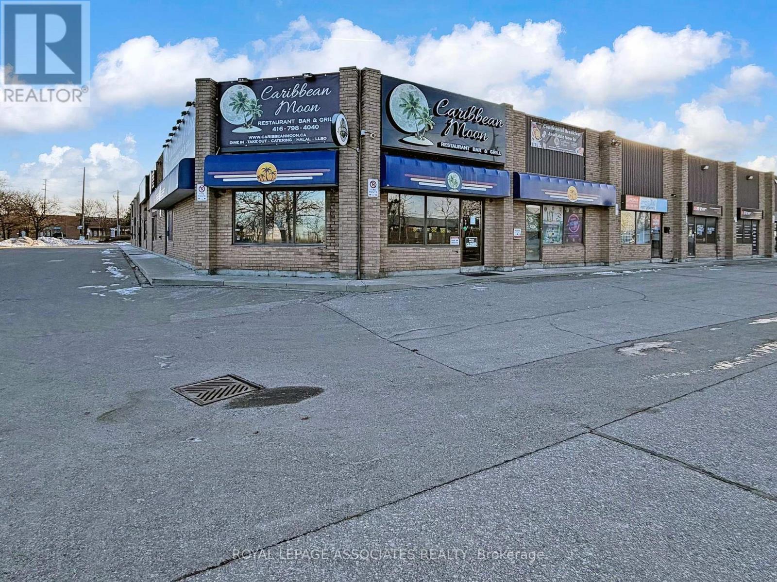 13,14,15 - 2 STEINWAY BOULEVARD