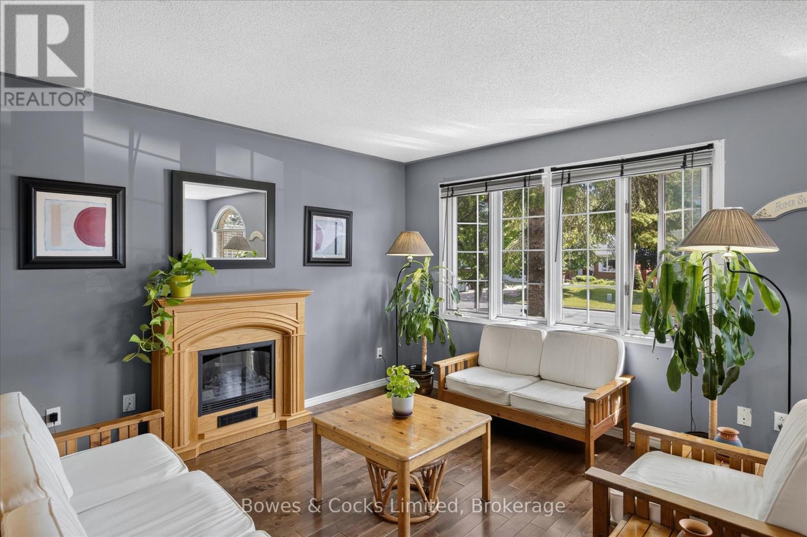 699 FORTYE DRIVE