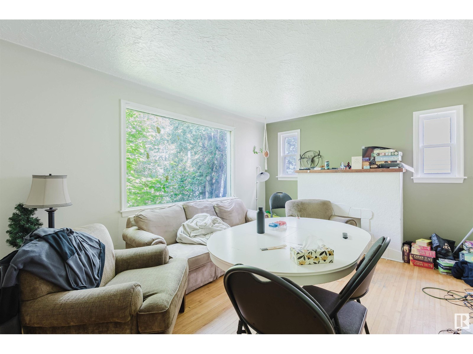 7230 112 ST NW