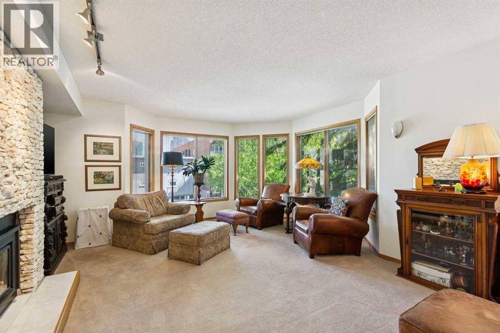 839 Royal Avenue SW