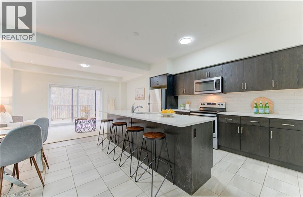 894 ROBERT FERRIE Drive