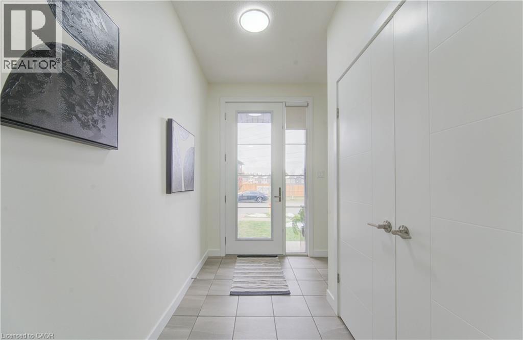 894 ROBERT FERRIE Drive