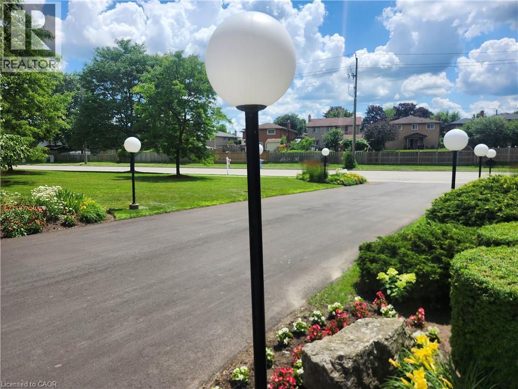 400 CHAMPLAIN Boulevard Unit# 404