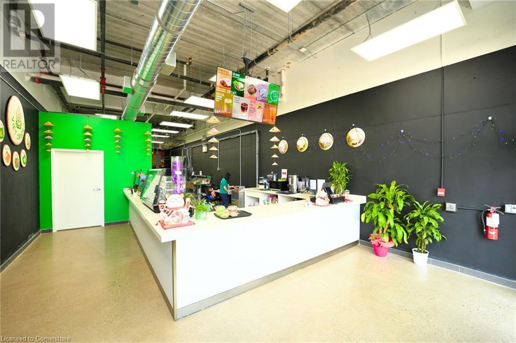 387 KING ST E/S E Unit# B123