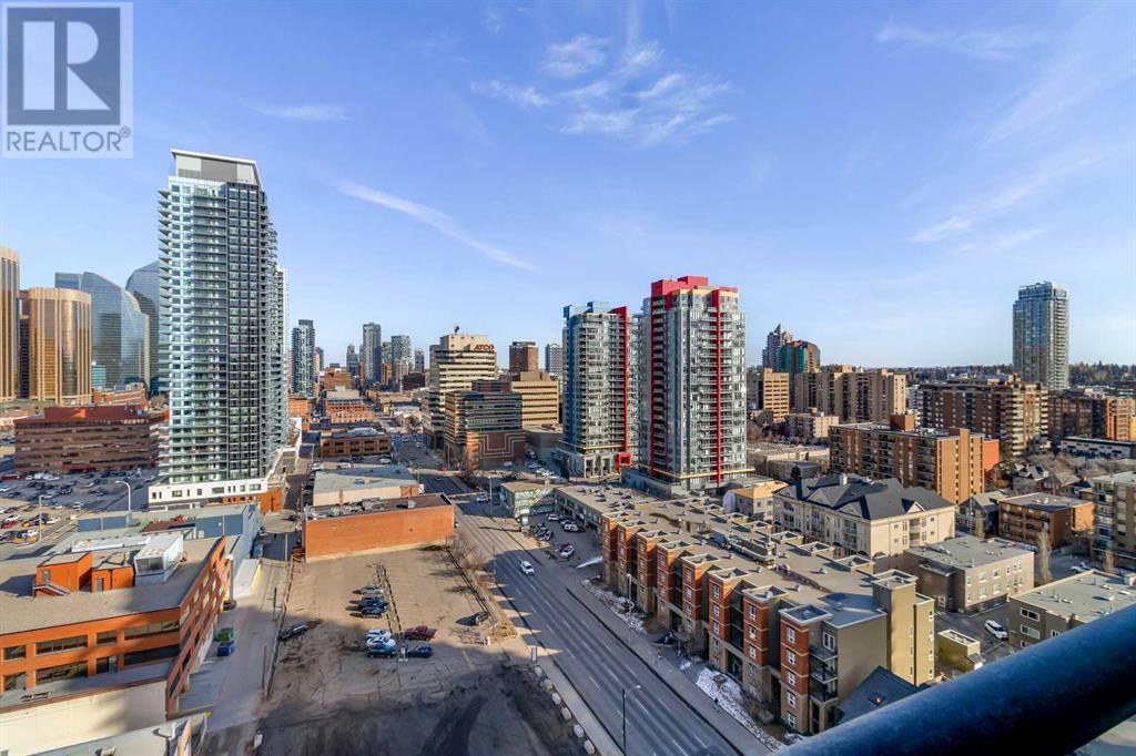 1612, 1053 10th Street SW