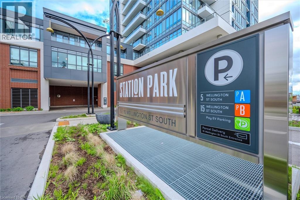 5 WELLINGTON Street S Unit# 1612