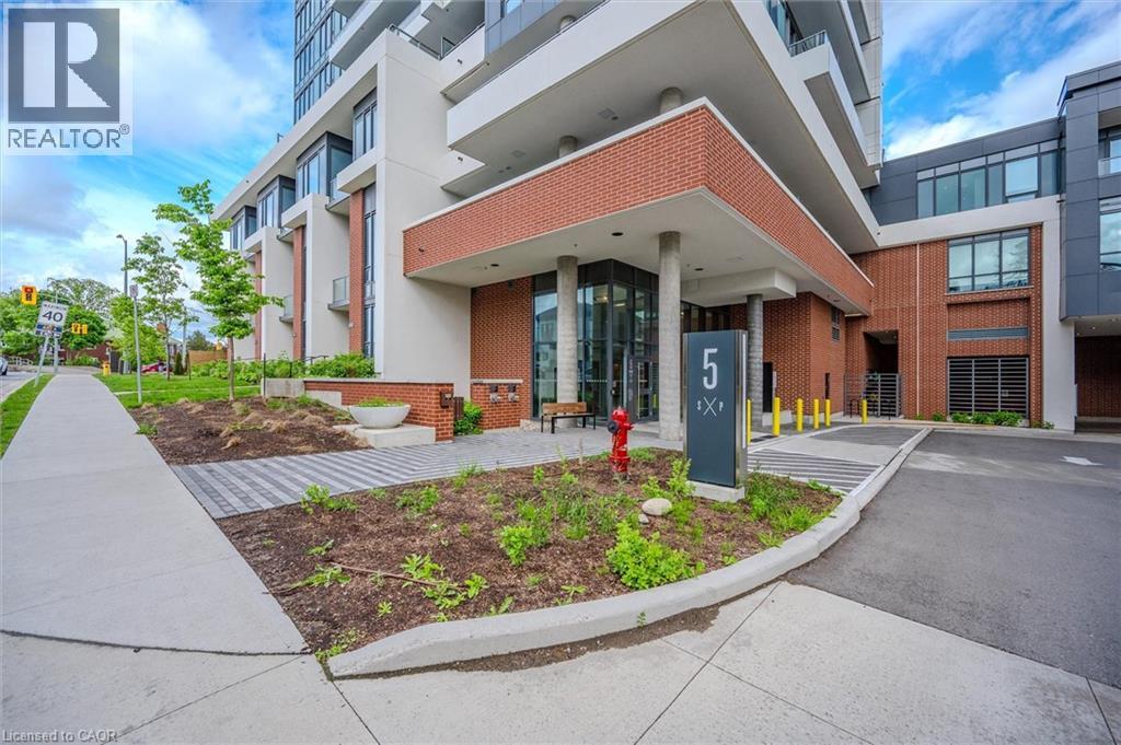 5 WELLINGTON Street S Unit# 1612