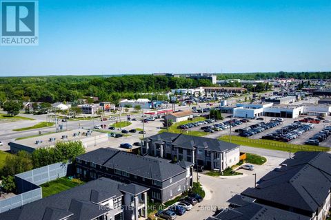 9 MANN TRAIL Welland (N. Welland) ON L3C0K2