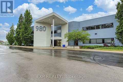 105 - 980 FRASER DRIVE Burlington (Industrial Burlington) ON L7L5P5