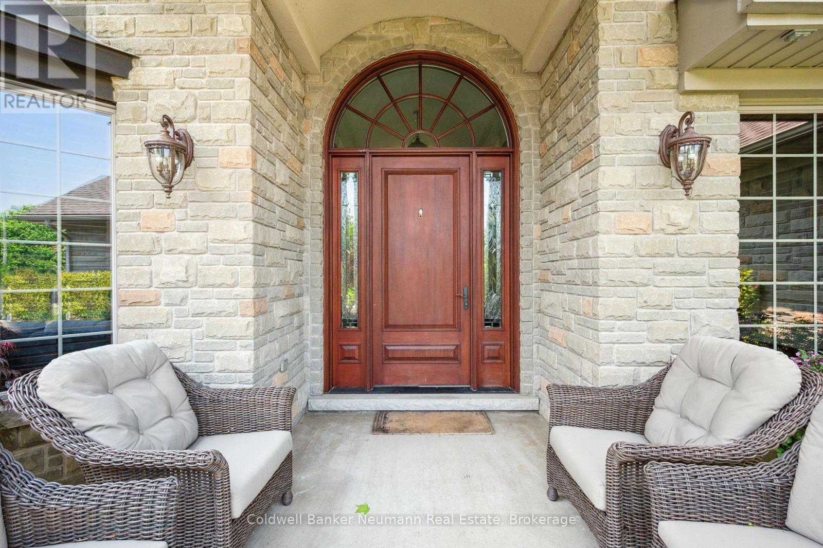 45 KEYS CRESCENT