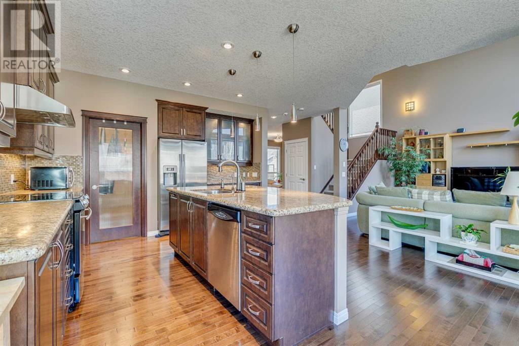 8 Aspen Stone Court SW