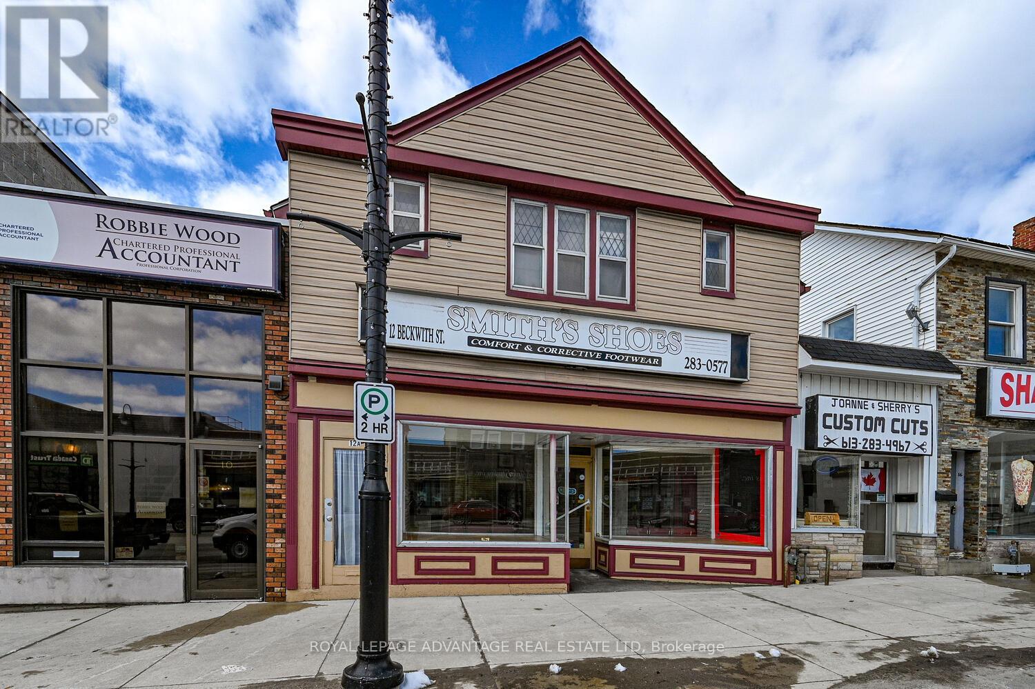 12 BECKWITH STREET N