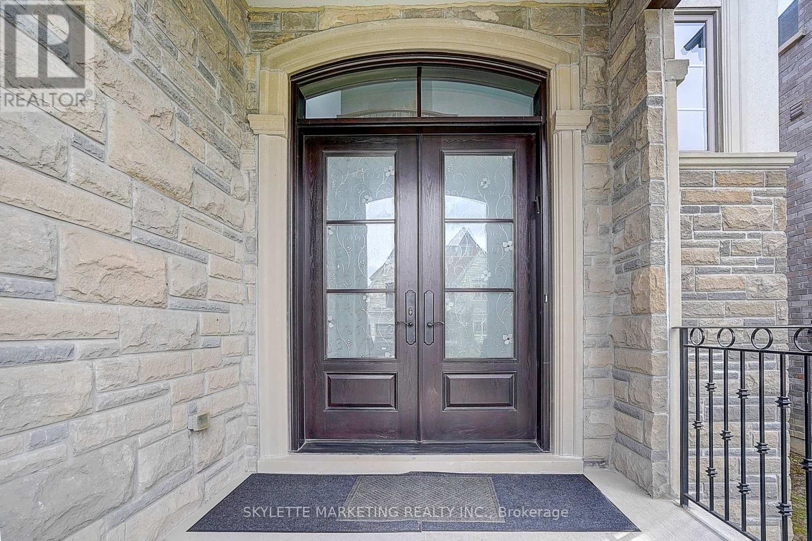 3 LAVENDER VALLEY DRIVE